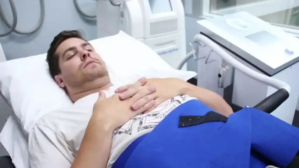 Transforming Bodies: Celebrity Success Stories and the Truth Behind Body Contouring 2 Image of male having body contouring Bedford treatment